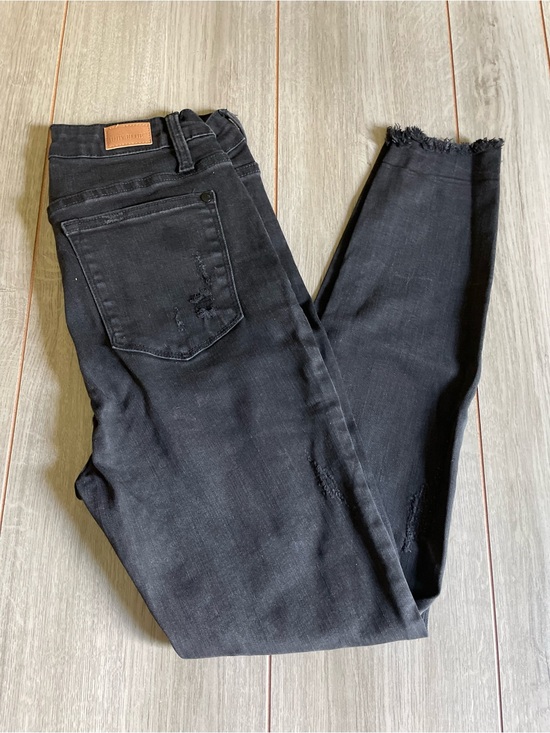 Judy Blue Denim - Judy Blue women's 7 / 28 black skinny fit jeans